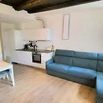 Bolzano 2-Room Central Mountain View, Wifi Netflix Ac Lift